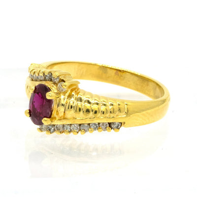 14KT Yellow Gold 0.87ctw Oval Cut Prong Set Ruby And Round Cut Diamond Ring - Giorgio Conti Jewelers
