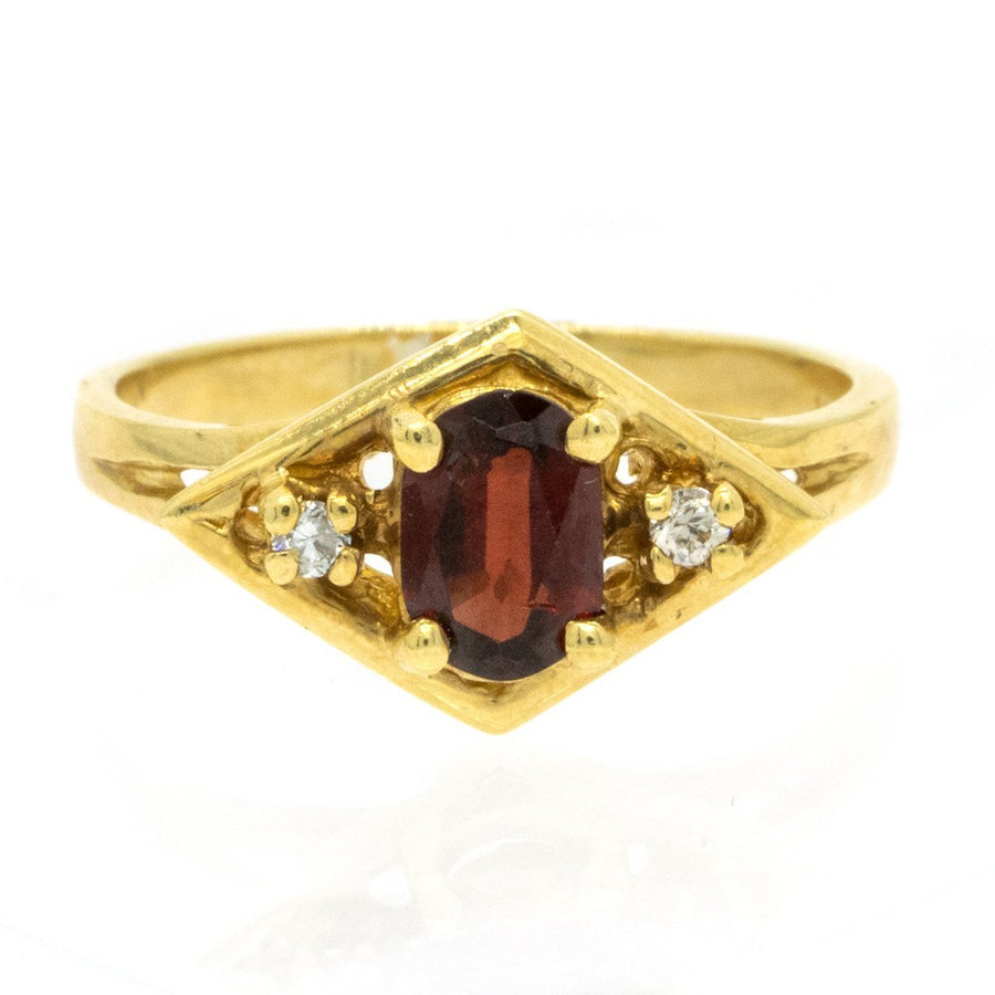 14KT Yellow Gold 1.06ctw Oval Cut Prong Set Garnet And Round Cut Diamond Ring - Giorgio Conti Jewelers