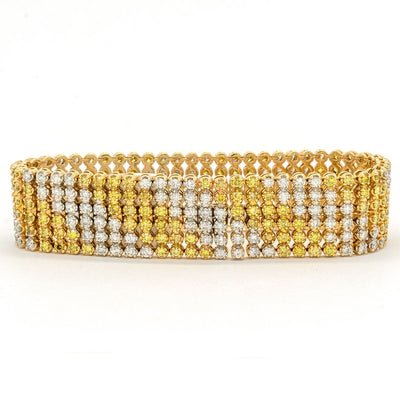 14kt. gold Elongated Curb Link High shine Bracelet 7.5 inch two toned –  Avis Diamond Galleries