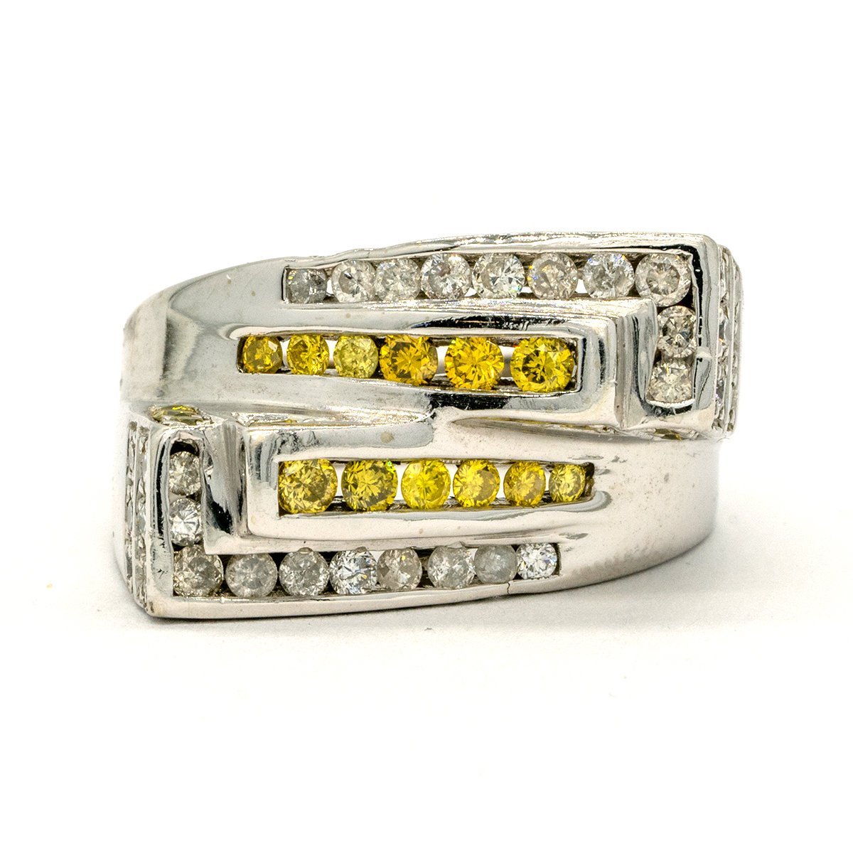 JDTK-GS2530052 Nelly and Hand Prong Set with Canary Yellow Diamond – Johnny  Dang & Co